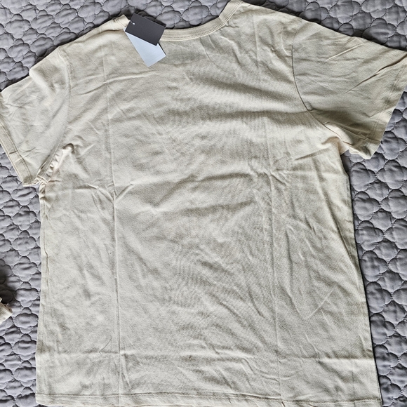 SANRIO Hello Kitty Women's Beige T-Shirt. New, Never Worn - Picture 2 of 3